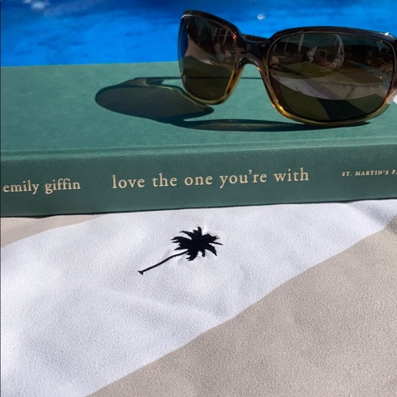 Love the one you’re with by emily griffin - Picture 2 of 4